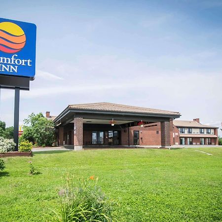 Comfort Inn Airport East Quebec City Bagian luar foto