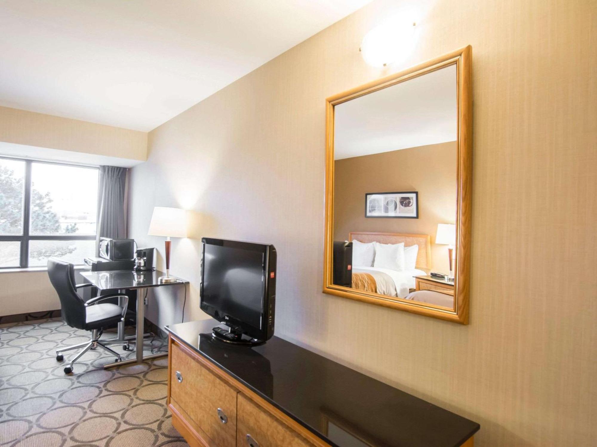 Comfort Inn Airport East Quebec City Bagian luar foto