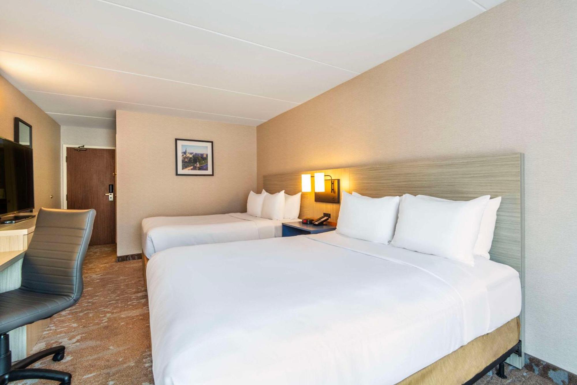 Comfort Inn Airport East Quebec City Bagian luar foto